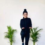 Cardio endurance session by Vanchha Yoga